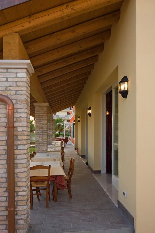 Locanda Al Ponte De Fero Єзоло Екстер'єр фото